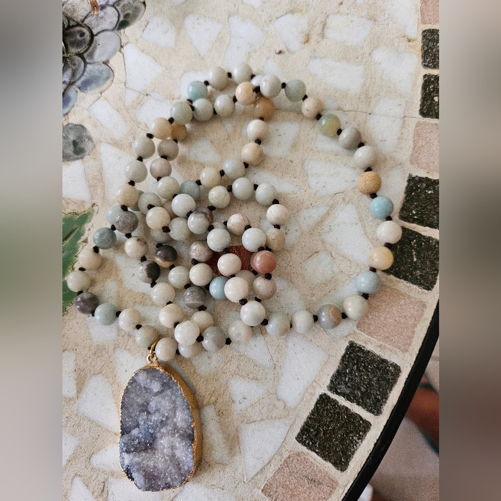♡BOHO Natural Stone and Pendant Necklace♡